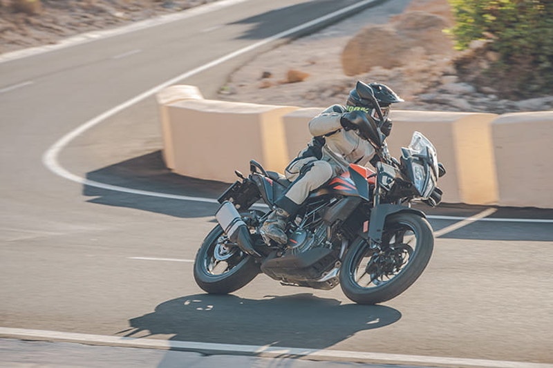 KTM, who have a long-standing reputation in the adventure market, have decided to produce a new bike to their already impressive line-up, their single-cylinder 390 Adventure.
