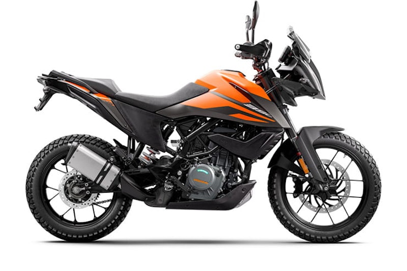 KTM, who have a long-standing reputation in the adventure market, have decided to produce a new bike to their already impressive line-up, their single-cylinder 390 Adventure.