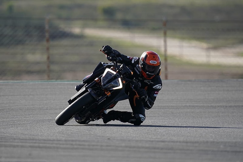 The third coming of KTM’s bonkers hyper naked, the 1290 SUPER DUKE R, promises more power, less weight and triple the chassis stiffness.