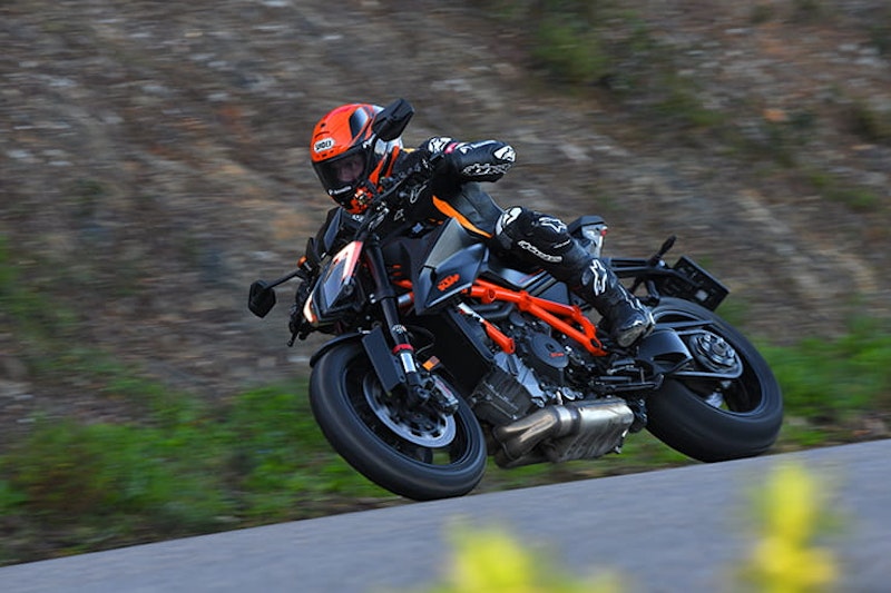 The third coming of KTM’s bonkers hyper naked, the 1290 SUPER DUKE R, promises more power, less weight and triple the chassis stiffness.