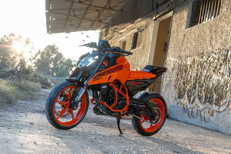 Ktm duke rate online