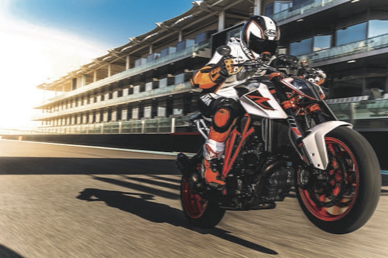 If you’re hunting for a KTM 1290 Super Duke R (2013 - 2019) then make sure to take a look at our buying guide for a bit of handy advice first