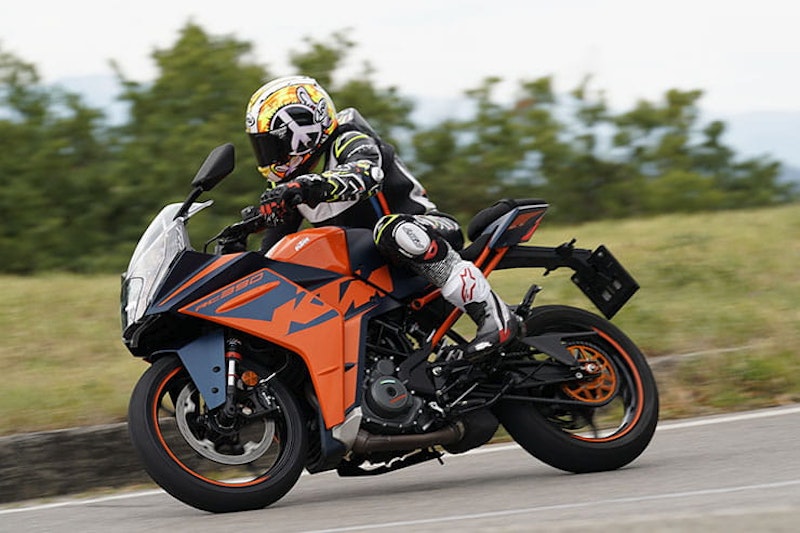 KTM RC390 2022 Review Price Spec_25