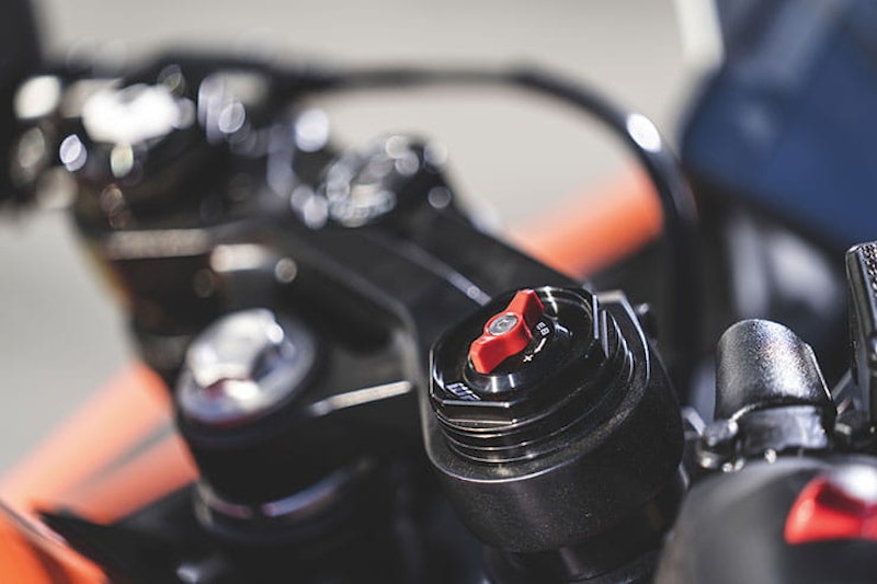 KTM RC390 2022 Review Price Spec_28