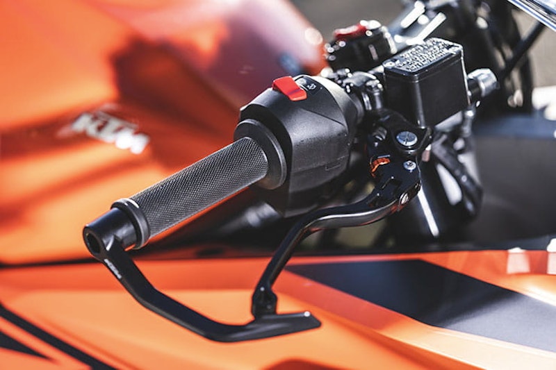 KTM RC390 2022 Review Price Spec_35