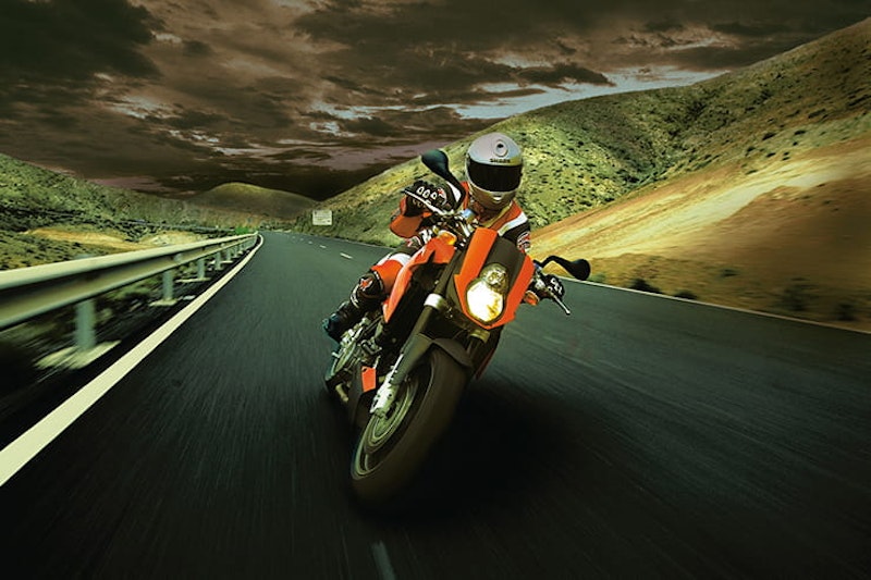 KTM 990 Super Duke 2005 Used Review Price Spec_04