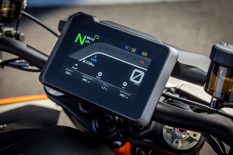 2024 KTM 1390 Super Duke R Review Details Price Spec_242