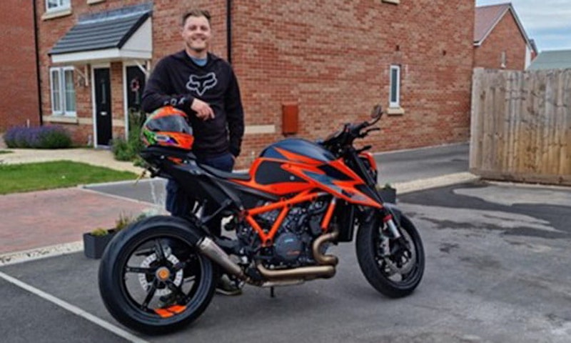 KTM 1290 Super Duke R EVO_Phil Hase