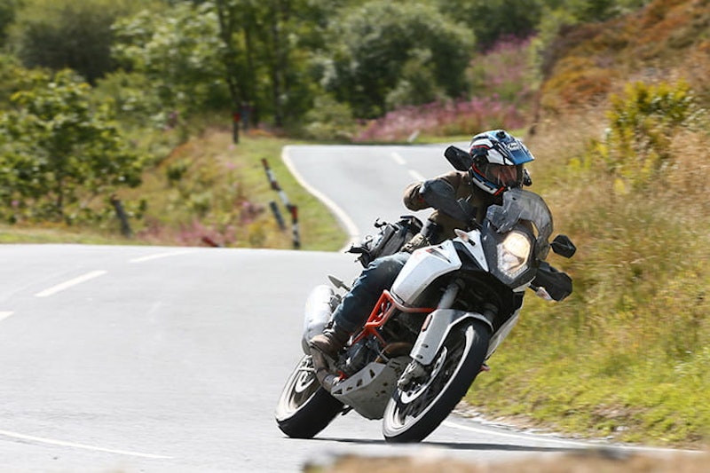 KTM 1090 Adventure R (2018) | UK Road and Off Road Review
