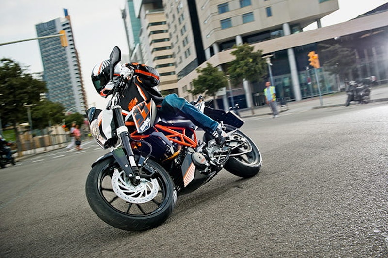 KTM 390 Duke 2013 Review Used Details Price_11
