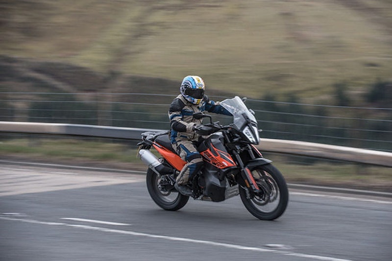 KTM 890 Adventure R Details Price Spec_039
