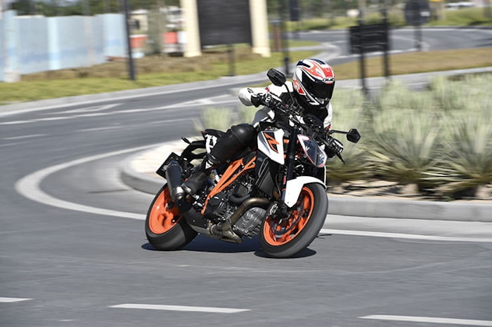 KTM 1290 Super Duke R - The Return of the Beast