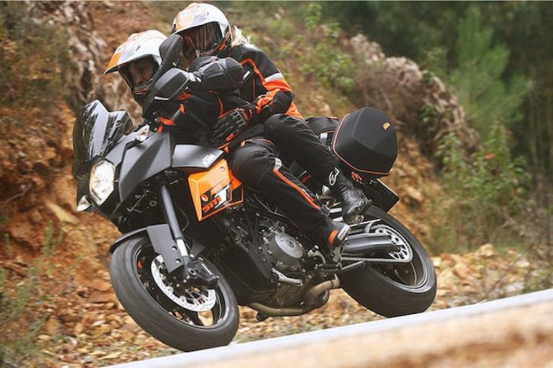 KTM 990 Supermoto T-SM-T 2009 Review Used Price Spec_05