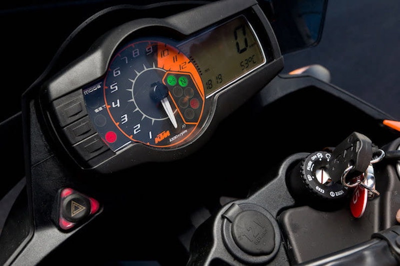 KTM 990 Supermoto T-SM-T 2009 Review Used Price Spec_06