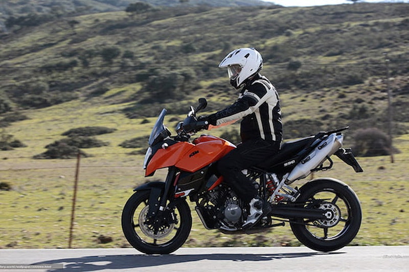 KTM 990 Supermoto T-SM-T 2009 Review Used Price Spec_08