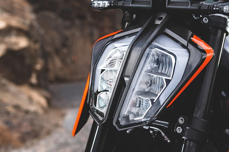 KTM Duke 790 (2018) BikeSocial Review