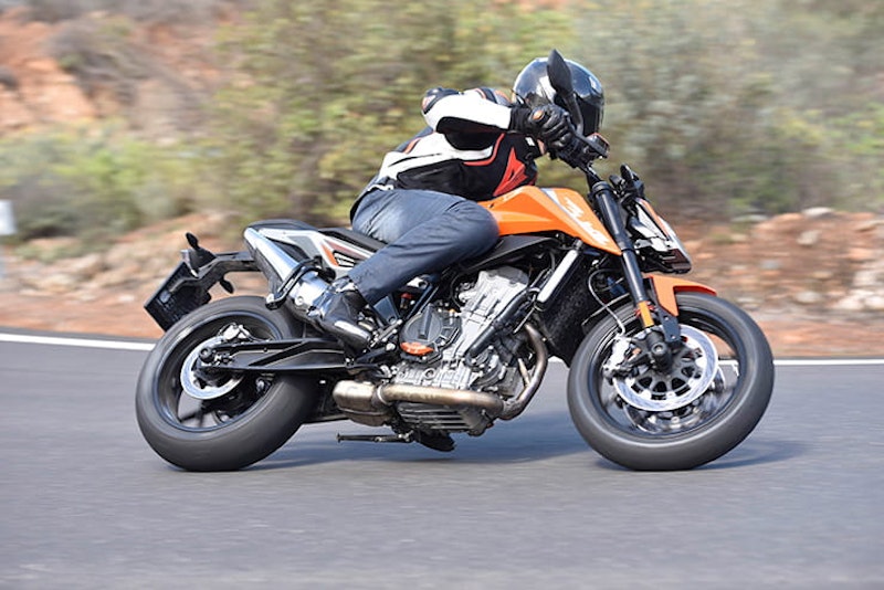 KTM Duke 790 (2018) BikeSocial Review