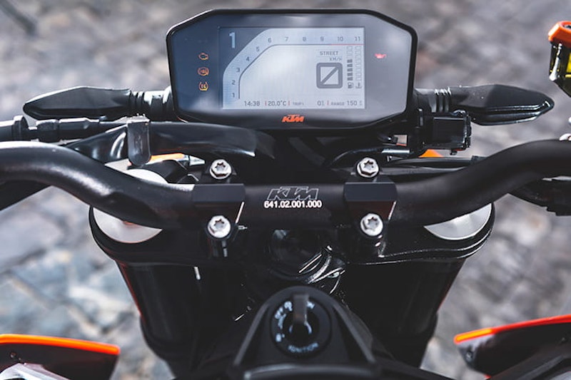 KTM Duke 790 (2018) BikeSocial Review
