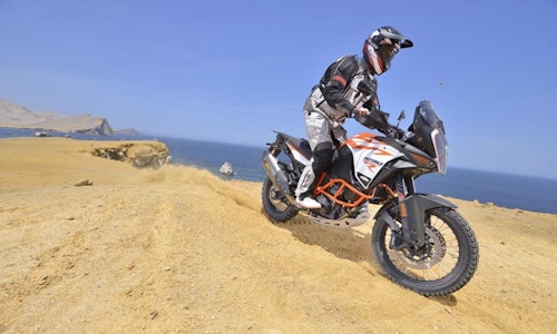 KTM 1290 Super Adventure R (2017) - first ride and review