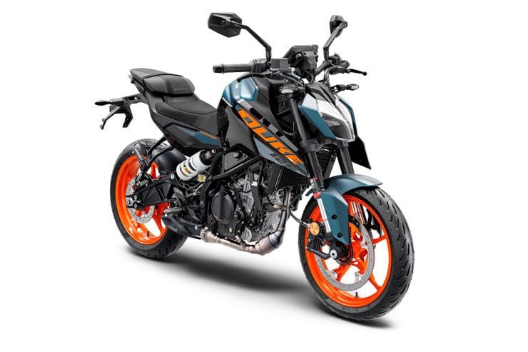2024 KTM 125 Duke Review Details Price Spec_02