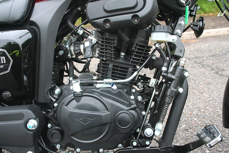 Lexmoto Michigan 125 tested – an economical commuter bike with Harley-Davidson Sportster styling