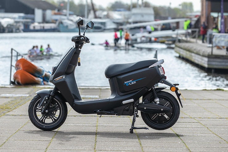 Lexmoto E-lex 2022 Electric Scooter Review Price Spec Range_08