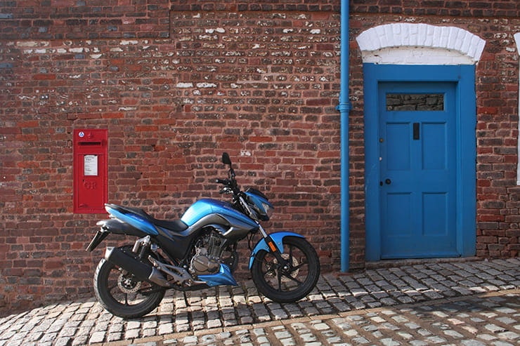 Lexmoto Isca Review