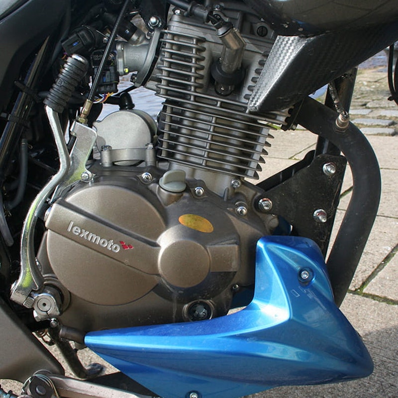 Lexmoto Isca Review