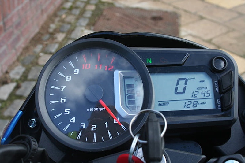 Lexmoto Isca Review