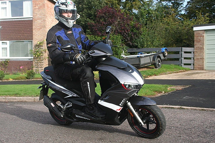 Lexmoto Diablo 50 tested – restricted sports moped, learner legal, slow but fun