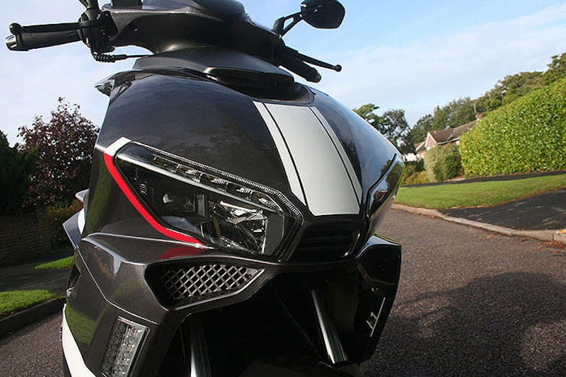 Lexmoto Diablo 50 tested – restricted sports moped, learner legal, slow but fun