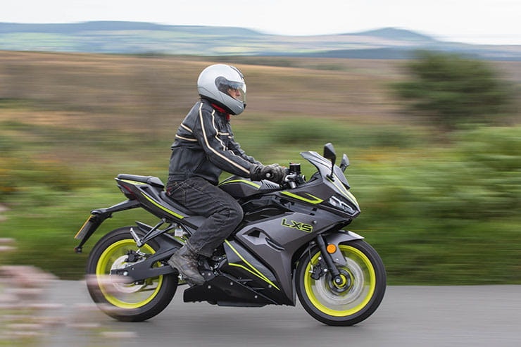 Lexmoto LXS 125 2021 Review Details Price Spec_11