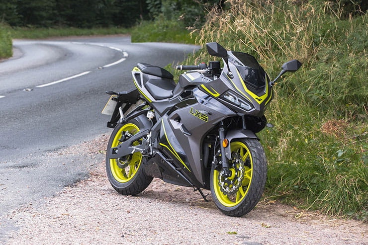 Lexmoto LXS 125 2021 Review Details Price Spec_14