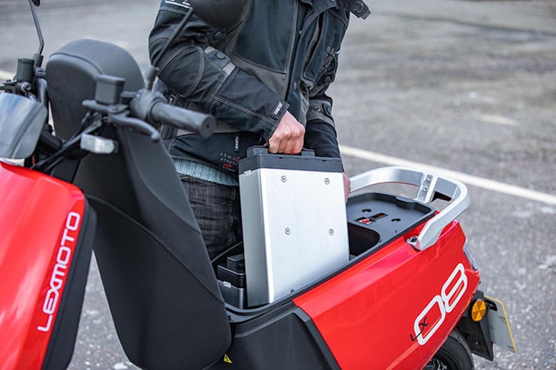 2022 Lexmoto LX08 Electric Scooter Review Price Ranger_09
