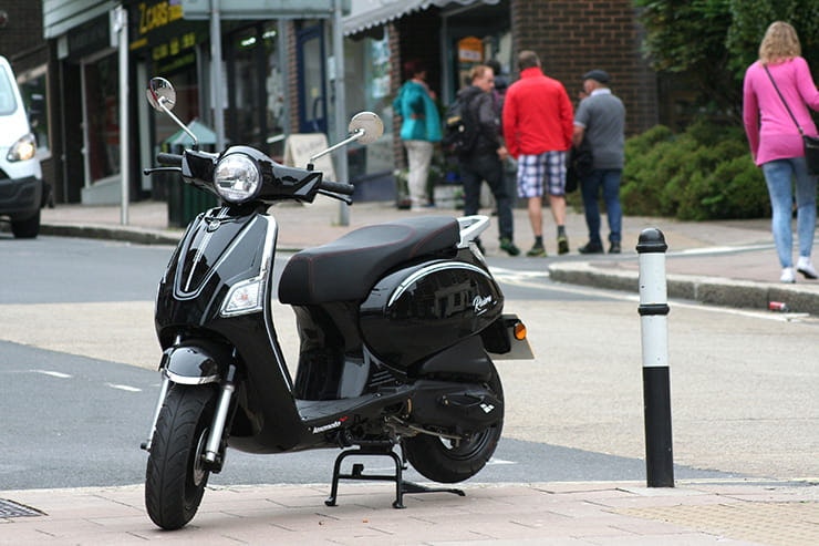Lexmoto Riviera 125 (2018) | Review