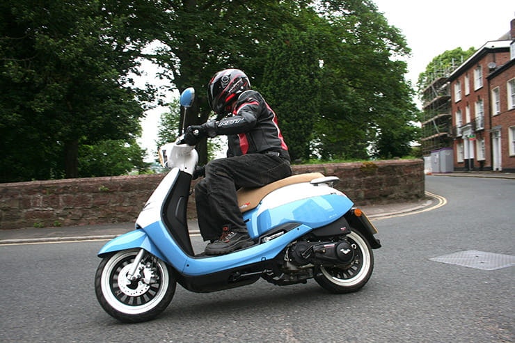 Lexmoto Valetta 125 (2018) | Review