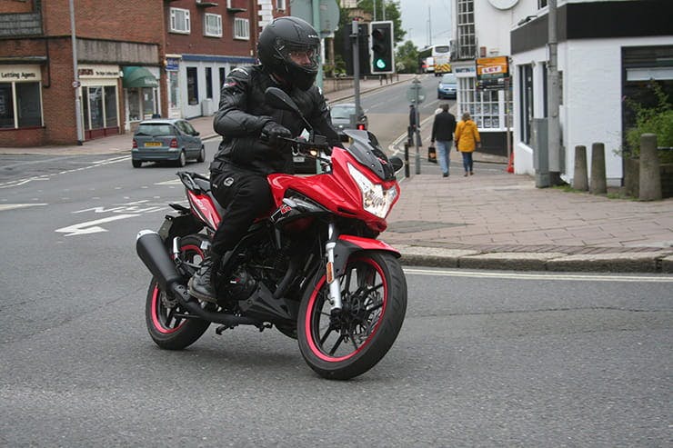 Lexmoto ZSF-X 125 (2019) Review