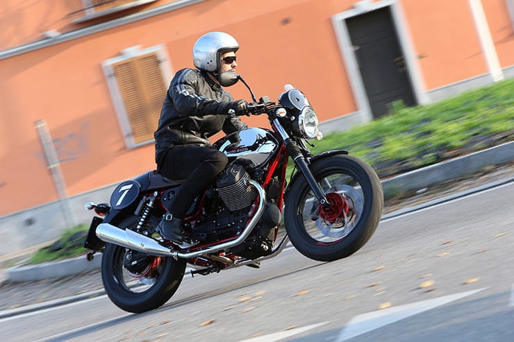 Used guide: Moto Guzzi V7 (2008 – current)