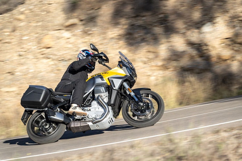 2024 Moto Guzzi Stelvio Review Details Price Spec_26