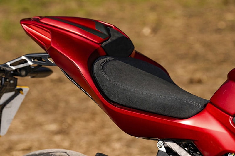 MV Agusta F3RR 2022 Review Price Spec_21