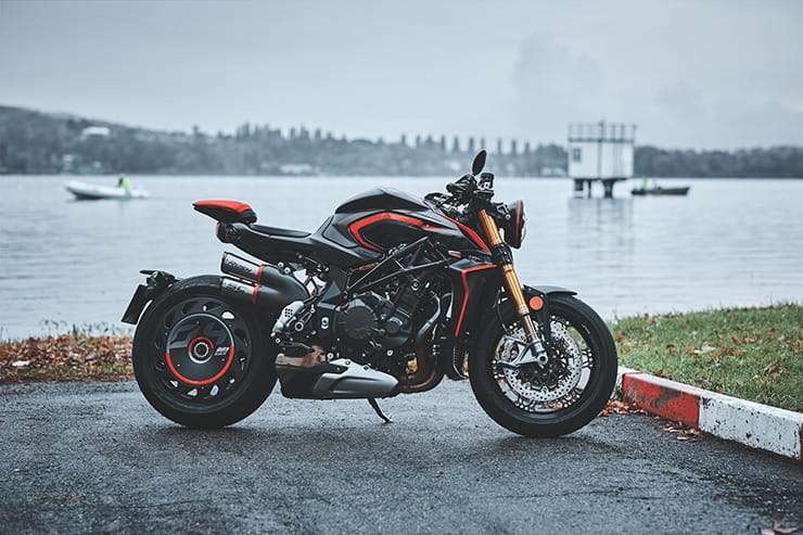MV Agusta Rush 1000 Review (2020) | + Full spec & price