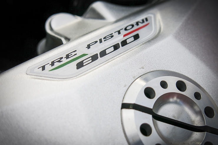 VIDEO: MV Agusta F3 800 (2013-on) road test review