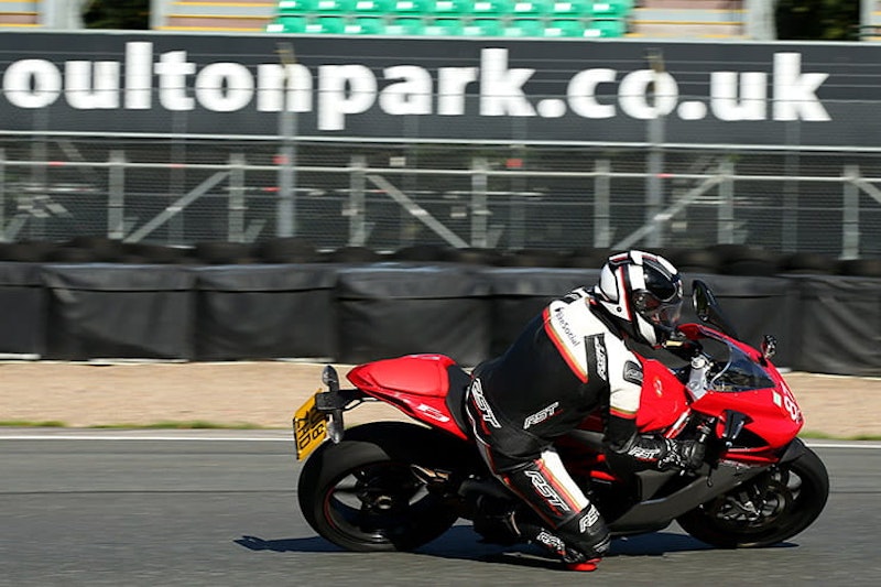 VIDEO: MV Agusta F3 800 (2013-on) road test review