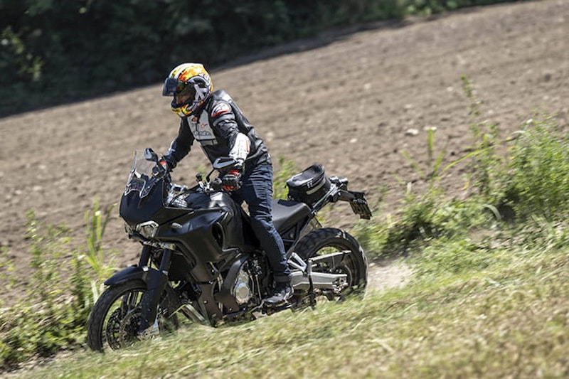 2022 Lucky Explorer 95 Review Price Spec_44