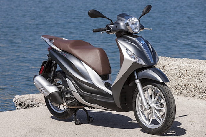 Piaggio Medley 125cc - First ride!