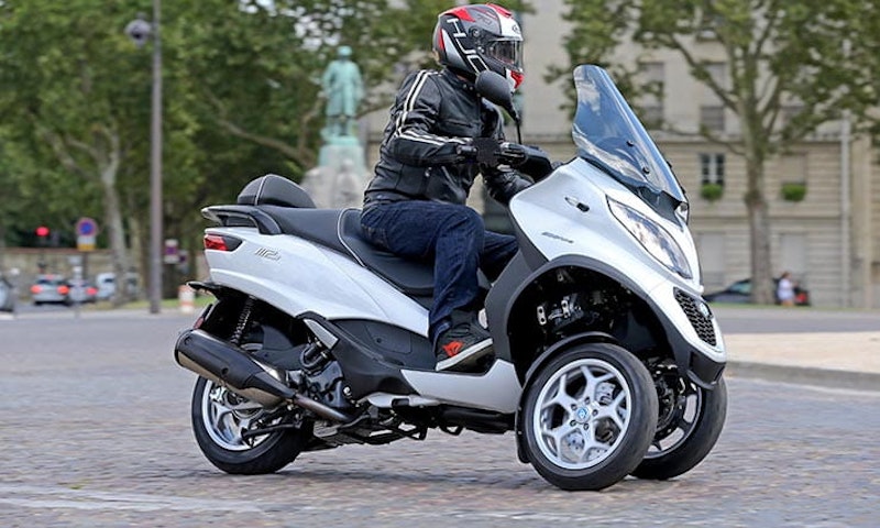 Piaggio MP3 350 and 500 launch report
