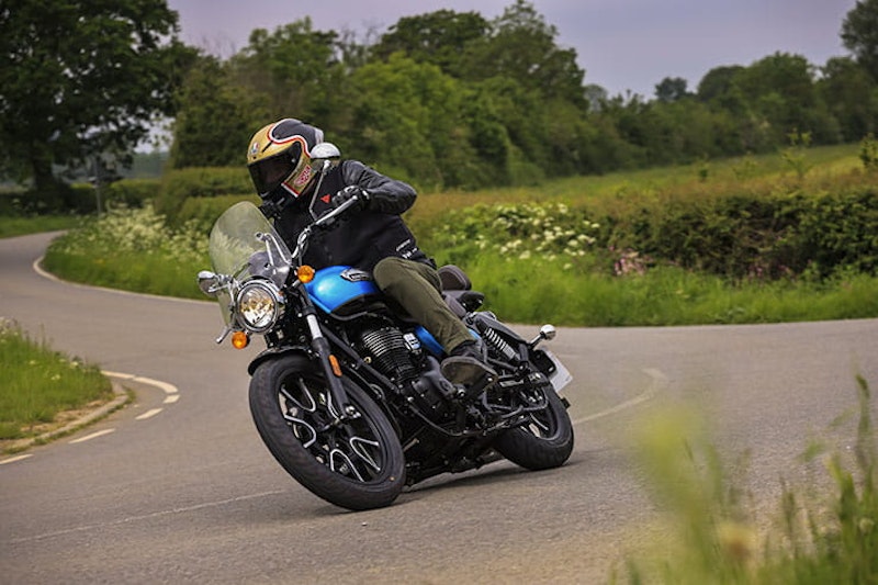 Royal Enfield Meteor 350 2021 Review Price Spec_024