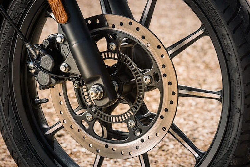 Royal Enfield Meteor 350 2021 Review Price Spec_250