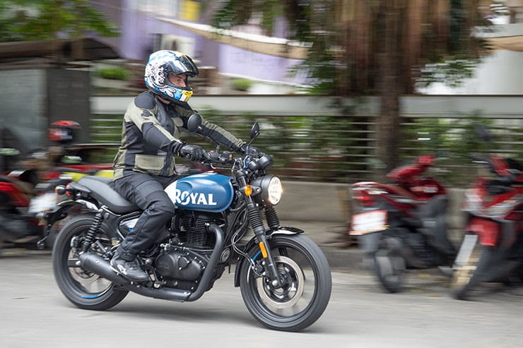 2022 Royal Enfield Hunter 350 Review Price Spec_50