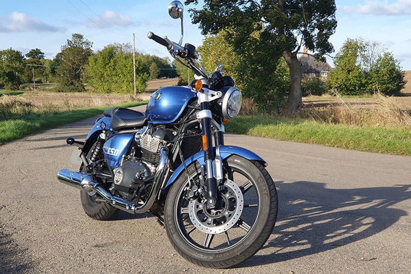 2023 Royal Enfield SuperMeteor 650 Review Details Price Spec_125